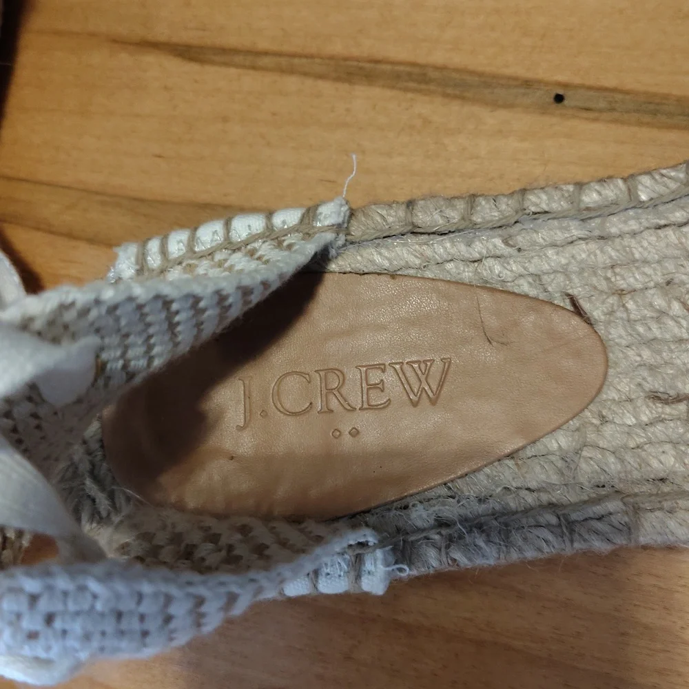 J. Crew Factory Women's 9 Cream With Embroidered Strawberries Canvas Espadrilles